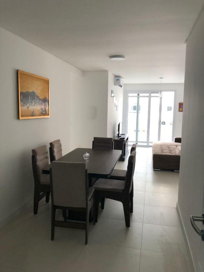 Apartamento 210 B Espelho Aguas
